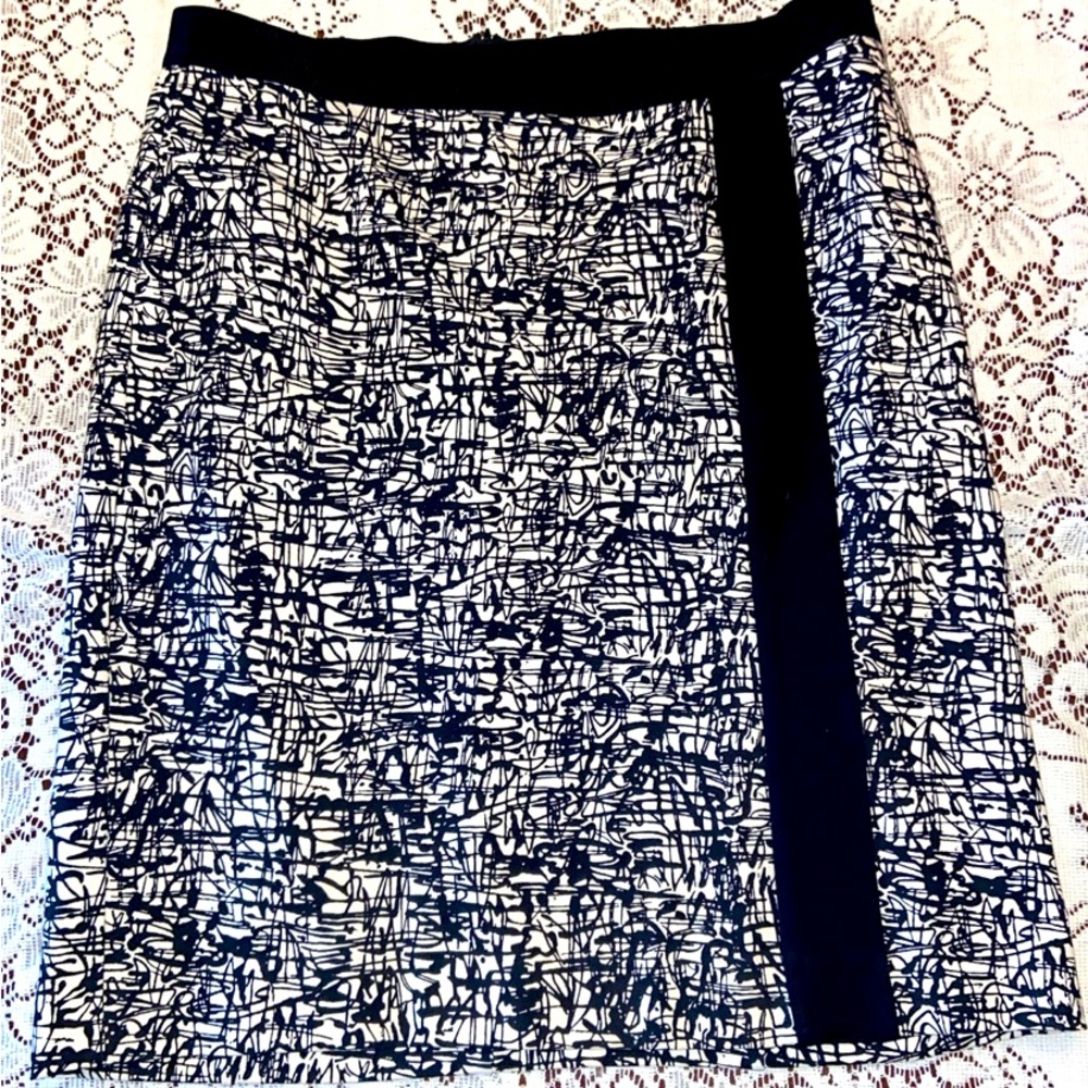 Women’s skirt by Ann Taylor